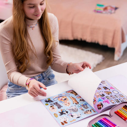 Depesche 13571 TOPModel Kitty and Doggy-Book 20 Detailed Background on Pets, Including 3 Double-Page Stickers, Paper, Multicolour, One Size